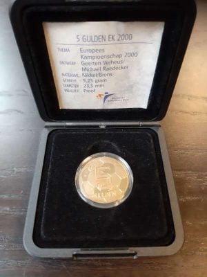 Ek-5-gulden-2001-Klein-Muntmeesterteken-voorkant.jpg