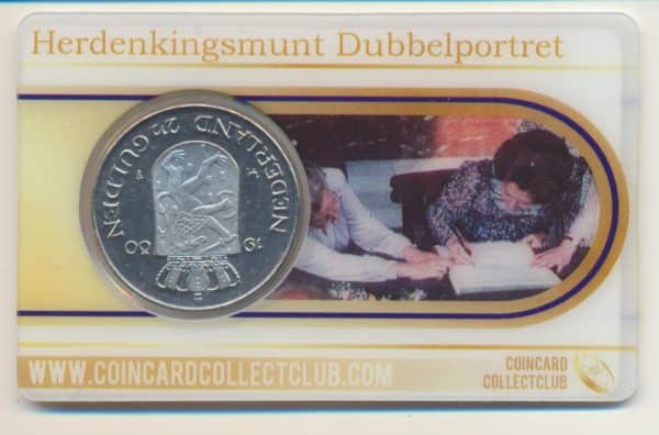 Nederland-2,5-gulden-1980-Dubbelkop-in-coincard-Troonwisseling-prive-uitgifte-az.jpg