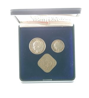 Nederland 3 bijzondere Wilhelmina-munten in doosje