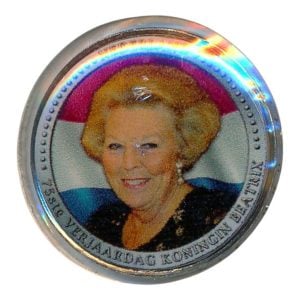 Nederland 2 Euro 2017 bewerkt  - 75ste verjaardag koningin Beatrix